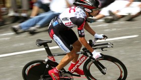 24VS体育直播-英超如何培养本土与海外年轻球员